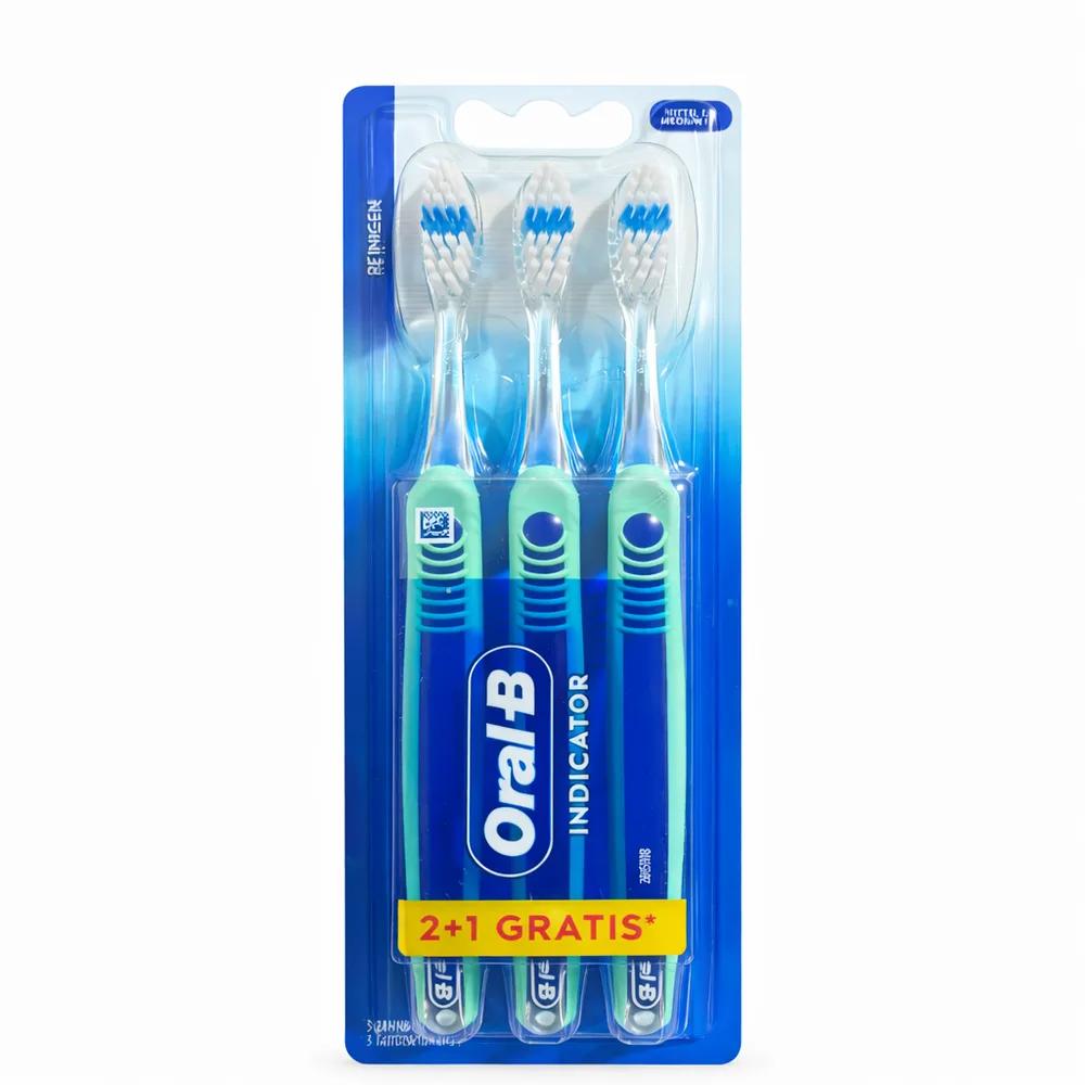 پک مسواک 3عددی اورال بی مدل Classic care
