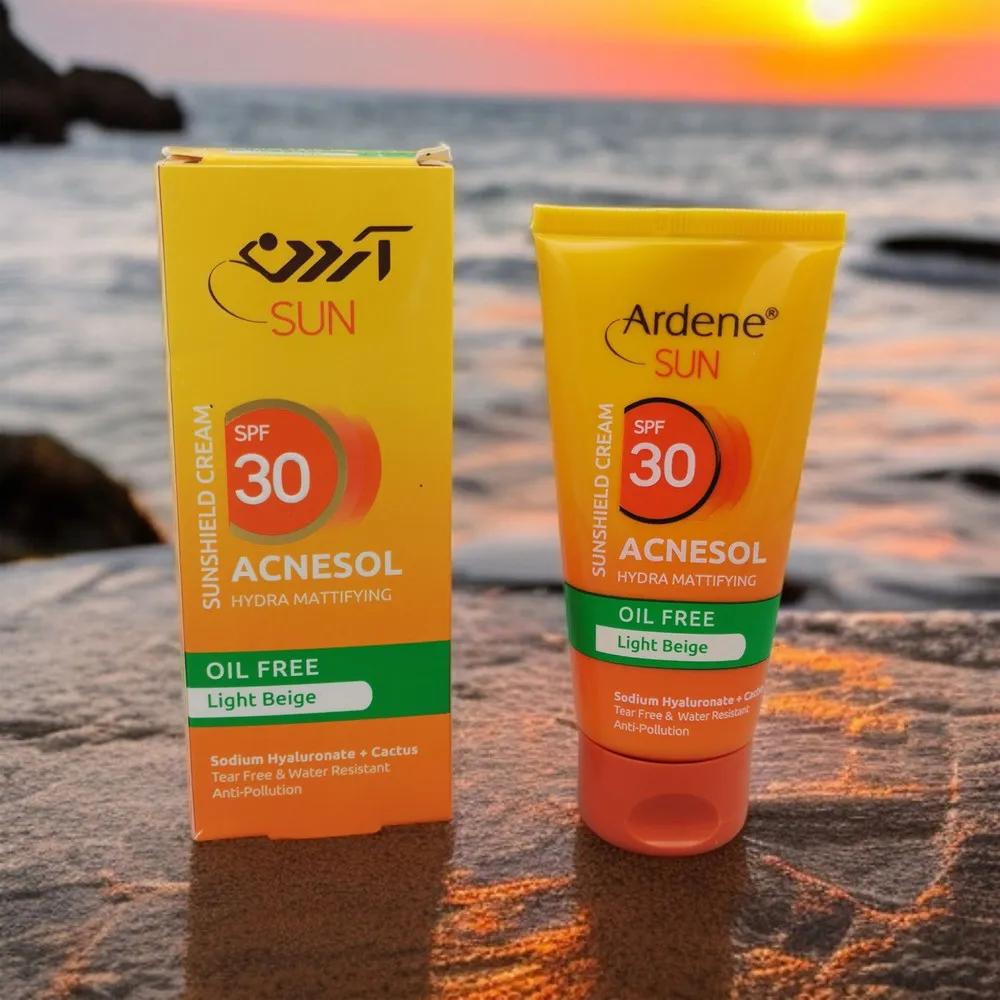 کرم ضد آفتاب رنگی آردن سان SPF 30 مدل Opaque محافظ UVA،UVB مناسب انواع پوست حجم 50 میلی لیتر مجموعه دو عددی — تصویر ۲