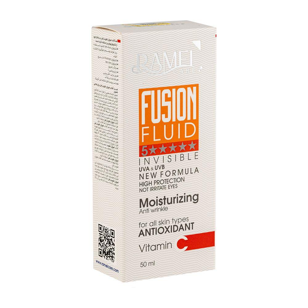 ضد آفتاب بی رنگ مدل Fusion Fluid مناسب انواع پوست حجم 50 میلی لیتر رامل — تصویر ۴