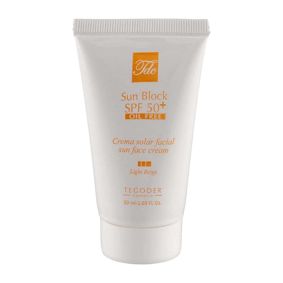 ضد آفتاب رنگی با SPF 50 مناسب پوست چرب حجم 50 میلی لیتر